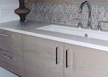 Salle de bain et douche en céramique et marbre